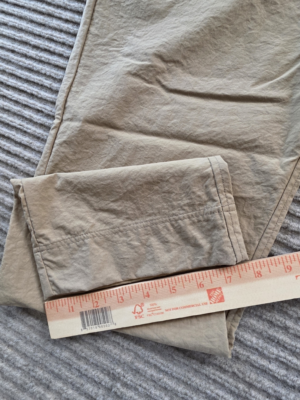 Fabiana Pigna Women's Tapered Cropped Pants Medium Tan Side Zip, Elastic Waist - Picture 3 of 9